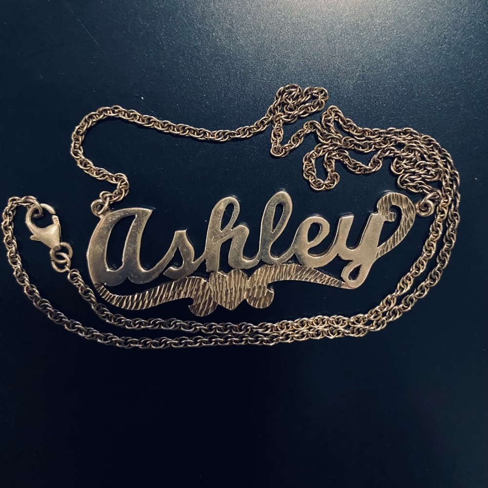 Ashley Vintage Name Plate Necklace Personalized Script Sterling Silver - Picture 6 of 6